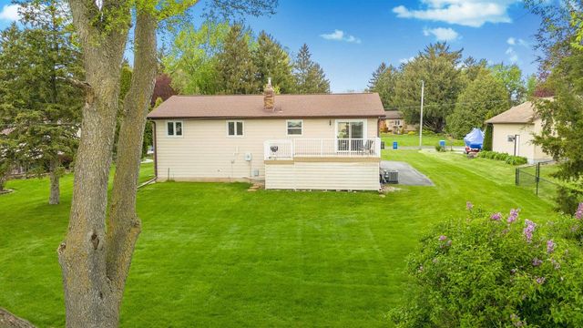 6580 Linden Circle, Windsor, WI 53598