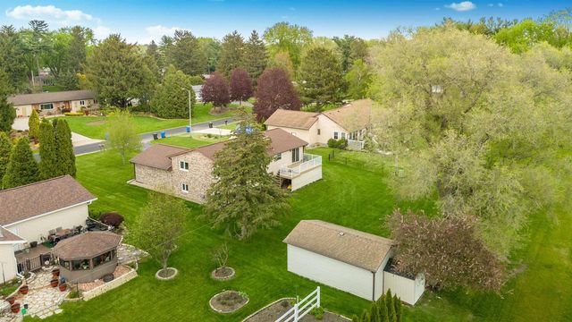 6580 Linden Circle, Windsor, WI 53598