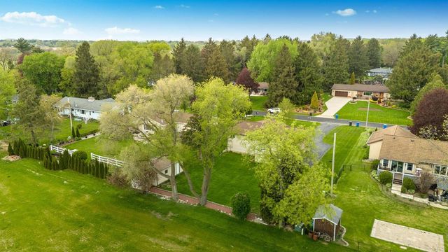 6580 Linden Circle, Windsor, WI 53598