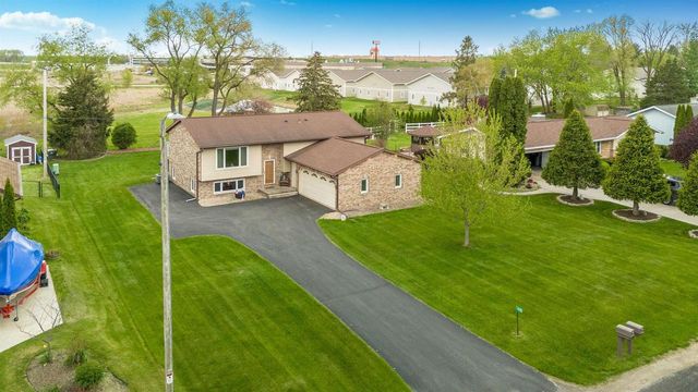 6580 Linden Circle, Windsor, WI 53598