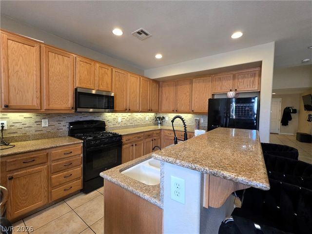 5628 Tideview Street, North Las Vegas, NV 89081