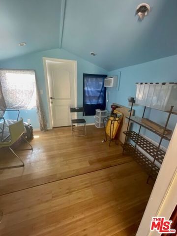 8808 CHATLAKE Drive, West Hills, CA 91304