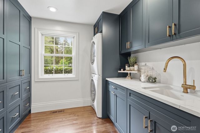 22615 NE 140th Way, Woodinville, WA 98077