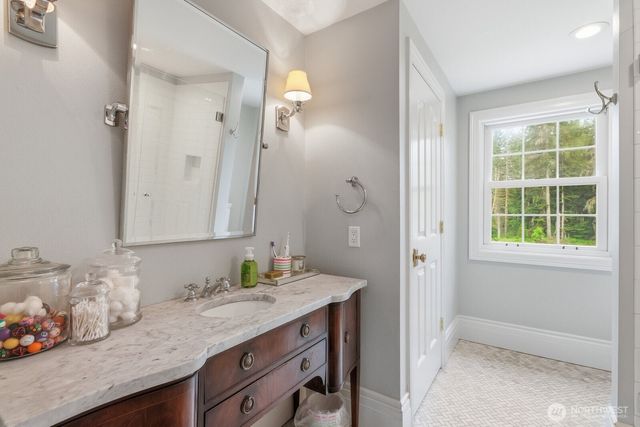 22615 NE 140th Way, Woodinville, WA 98077