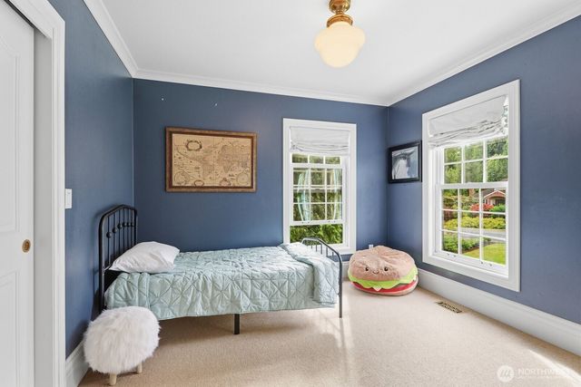 22615 NE 140th Way, Woodinville, WA 98077