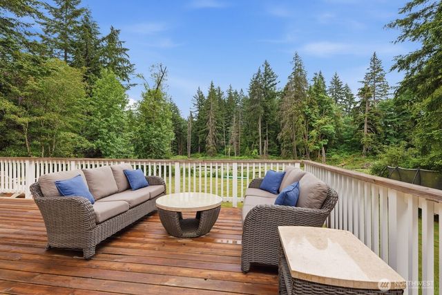 22615 NE 140th Way, Woodinville, WA 98077