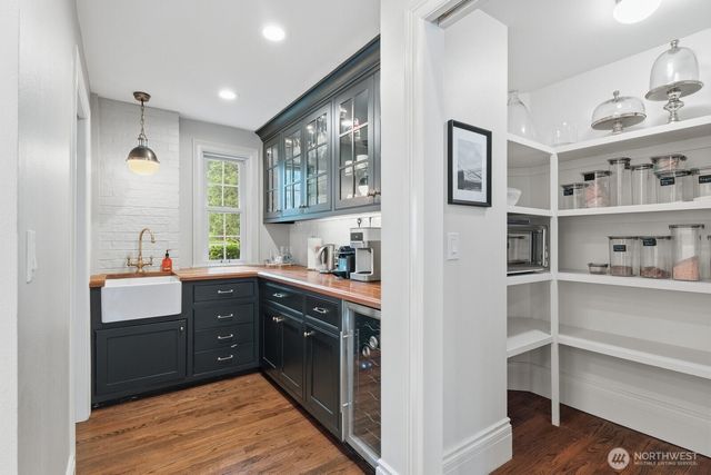 22615 NE 140th Way, Woodinville, WA 98077