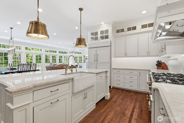 22615 NE 140th Way, Woodinville, WA 98077