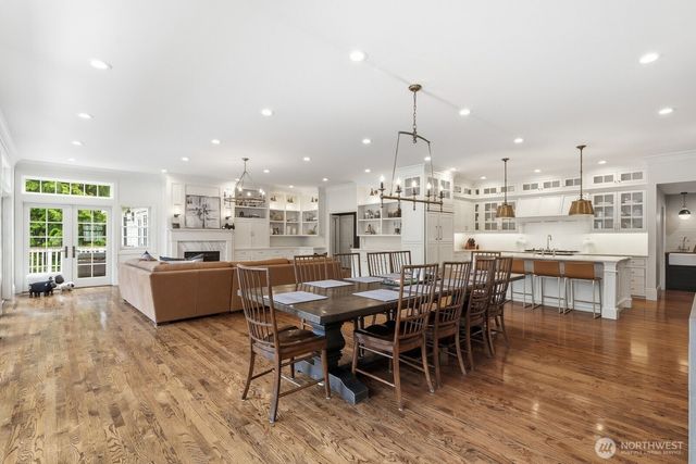 22615 NE 140th Way, Woodinville, WA 98077