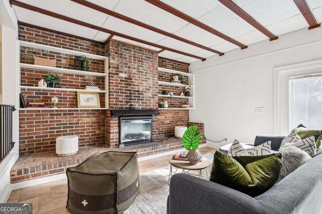 2226 Whites Mill Road, Decatur, GA 30032