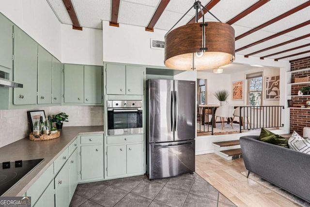 2226 Whites Mill Road, Decatur, GA 30032