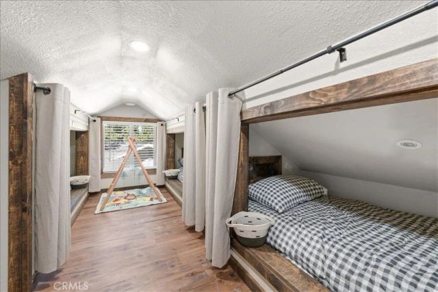 225 Sunset, Sugarloaf, CA 92386