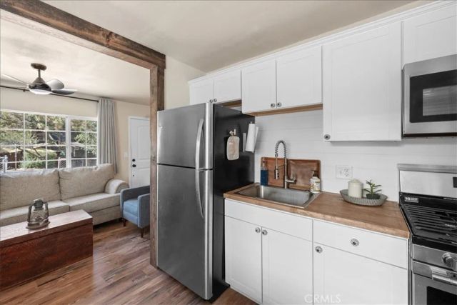 225 Sunset, Sugarloaf, CA 92386