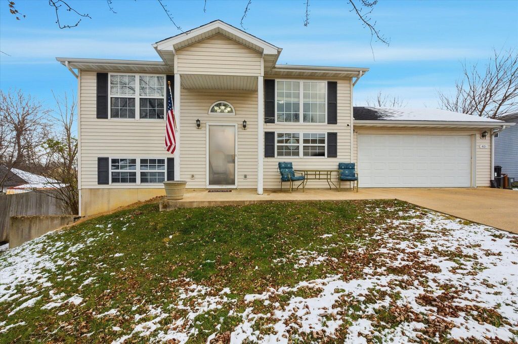 401 HAROLD CT, Columbia, MO 65202