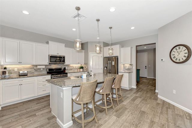 11616 GOLDEN BAY PLACE, Lakewood Ranch, FL 34211