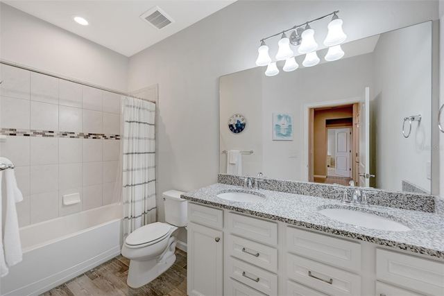 11616 GOLDEN BAY PLACE, Lakewood Ranch, FL 34211