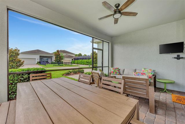 11616 GOLDEN BAY PLACE, Lakewood Ranch, FL 34211