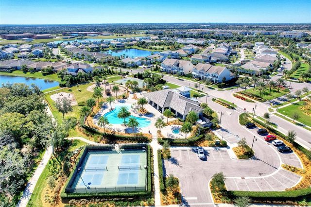 11616 GOLDEN BAY PLACE, Lakewood Ranch, FL 34211