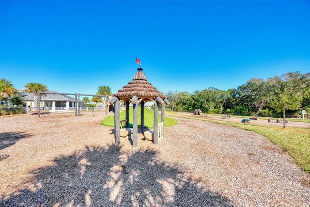 11616 GOLDEN BAY PLACE, Lakewood Ranch, FL 34211