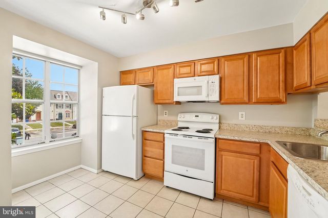 2426 POTTERFIELD RD, Windsor Mill, MD 21244