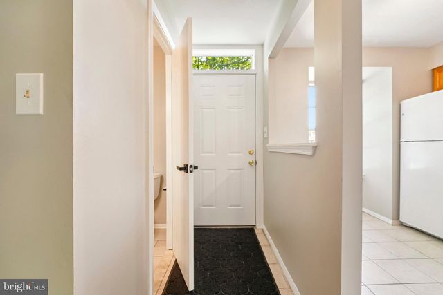 2426 POTTERFIELD RD, Windsor Mill, MD 21244