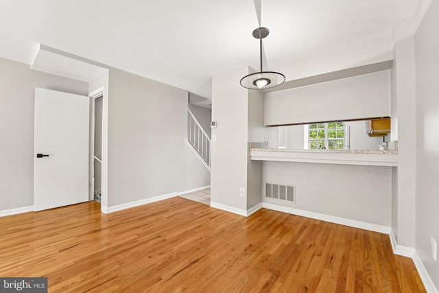 2426 POTTERFIELD RD, Windsor Mill, MD 21244