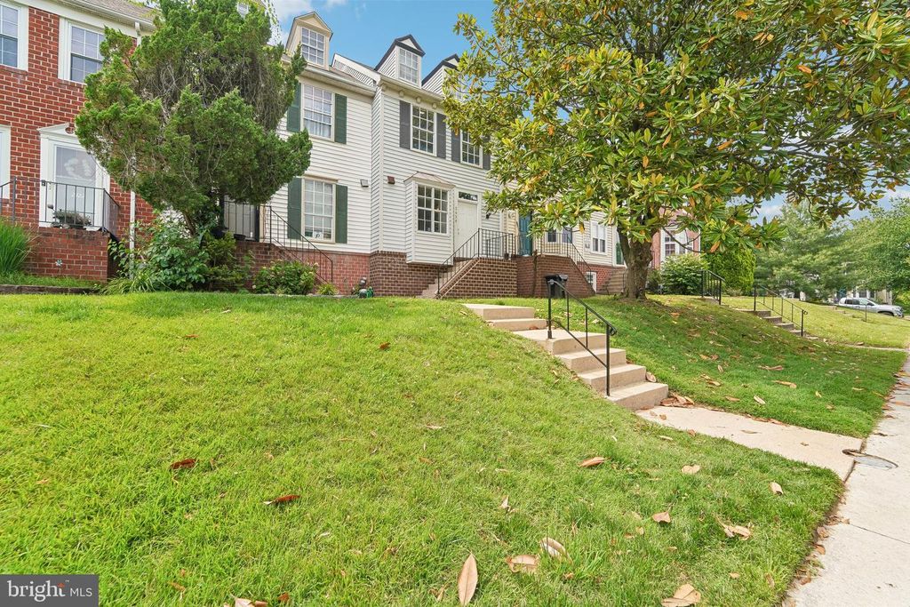 2426 POTTERFIELD RD, Windsor Mill, MD 21244