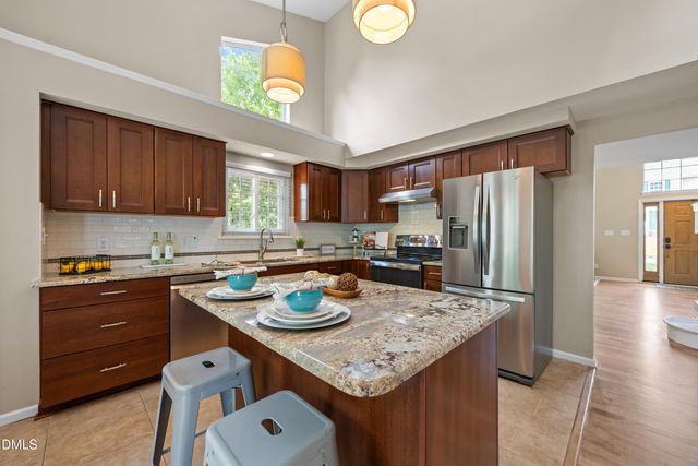 100 Trailview Drive, Cary, NC 27513