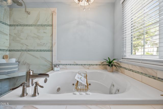 100 Trailview Drive, Cary, NC 27513