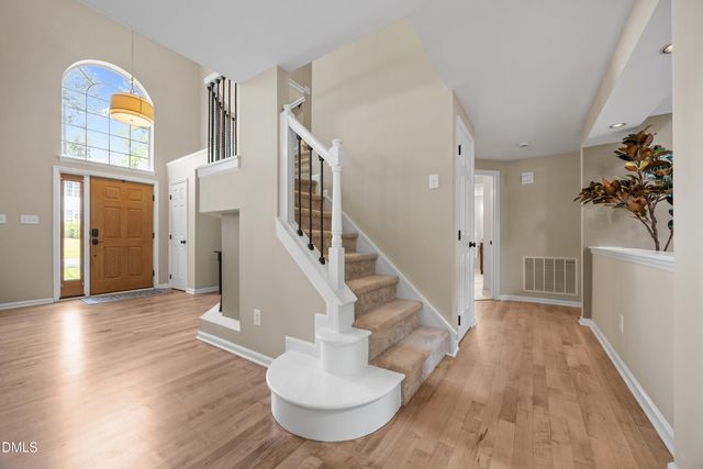 100 Trailview Drive, Cary, NC 27513