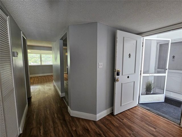 1655 S HIGHLAND AVENUE B215, Clearwater, FL 33756