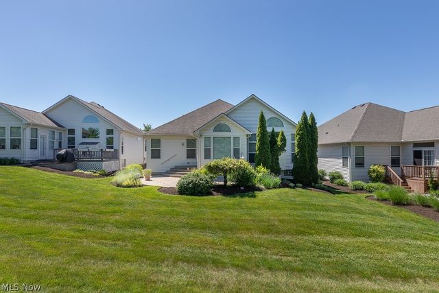 22238 North Trail, Strongsville, OH 44149