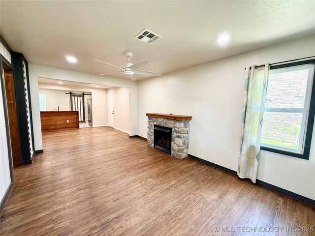206 S 2nd Street, Eufaula, OK 74432