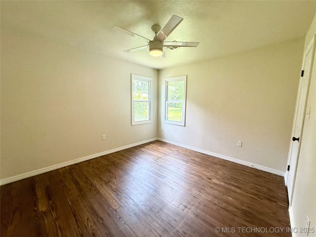206 S 2nd Street, Eufaula, OK 74432
