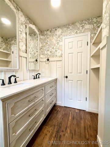 206 S 2nd Street, Eufaula, OK 74432