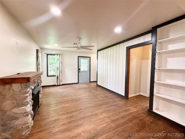 206 S 2nd Street, Eufaula, OK 74432