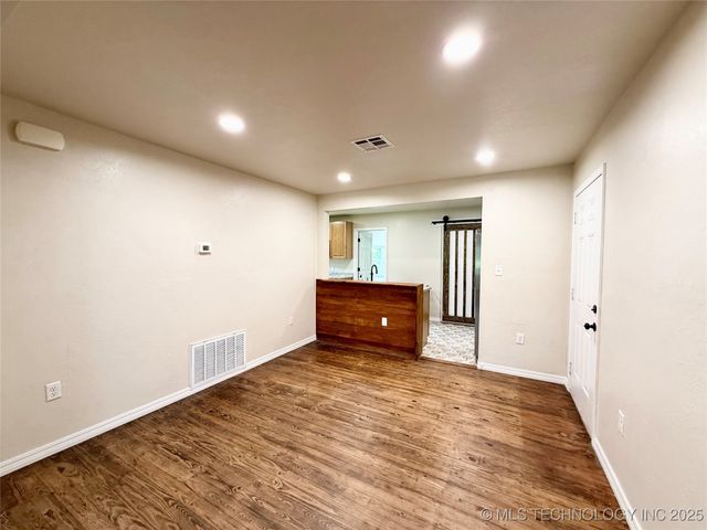 206 S 2nd Street, Eufaula, OK 74432
