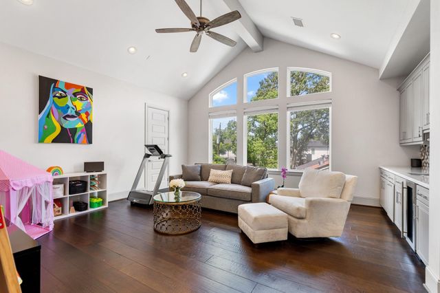 7415 Dearborn Street, Houston, TX 77055