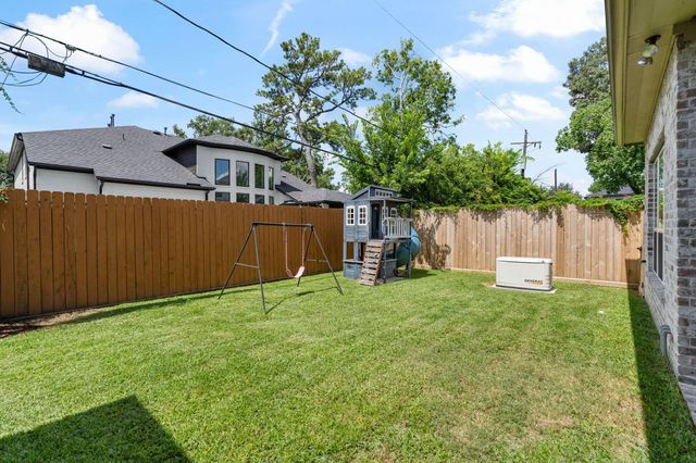 7415 Dearborn Street, Houston, TX 77055