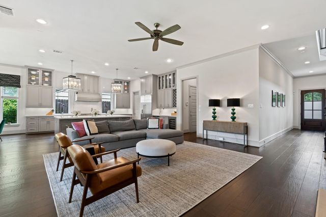 7415 Dearborn Street, Houston, TX 77055
