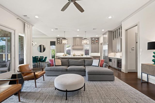 7415 Dearborn Street, Houston, TX 77055