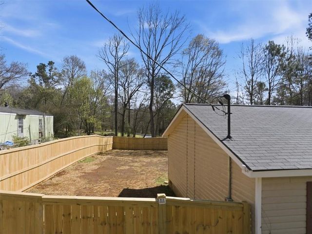 147 Pocahontas Street, Jackson, GA 30233