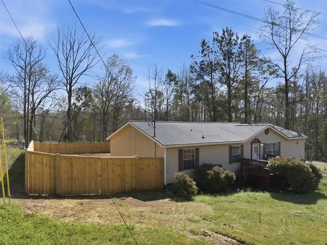 147 Pocahontas Street, Jackson, GA 30233