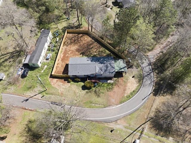 147 Pocahontas Street, Jackson, GA 30233