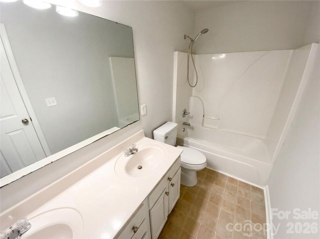 138 Woodside Village Drive, Rock Hill, SC 29730