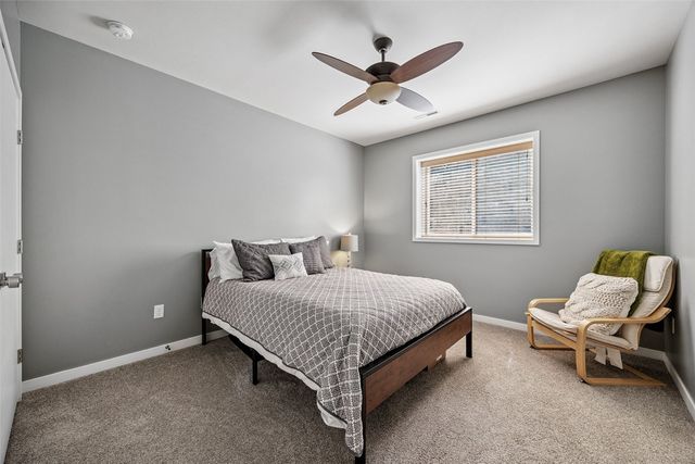 61 Quail Valley Court, Iowa City, IA 52246