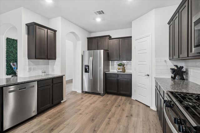 4008 Glastonbury Road, Mckinney, TX 75071