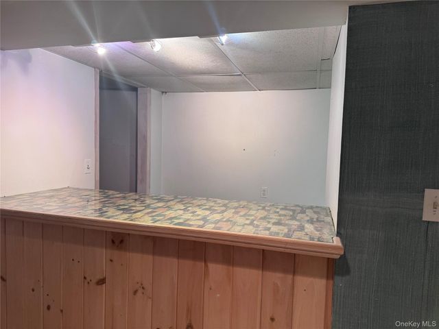 4 Franklin Street, Hicksville, NY 11801