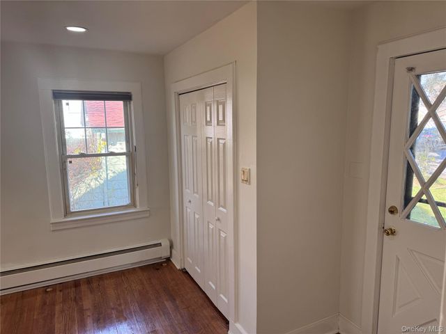 4 Franklin Street, Hicksville, NY 11801