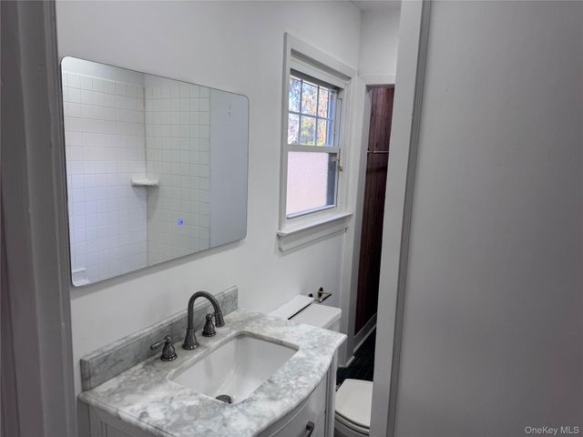 4 Franklin Street, Hicksville, NY 11801